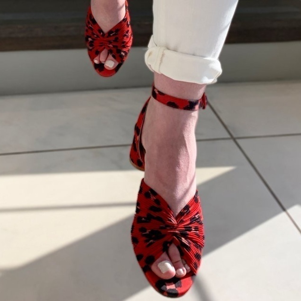 Cabi Siren Sandal Romantic Date night